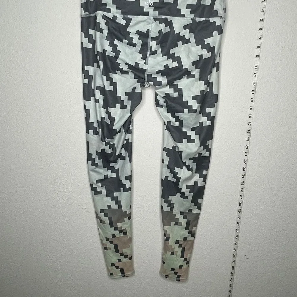 ALO Yoga‎ Houndstooth Pants